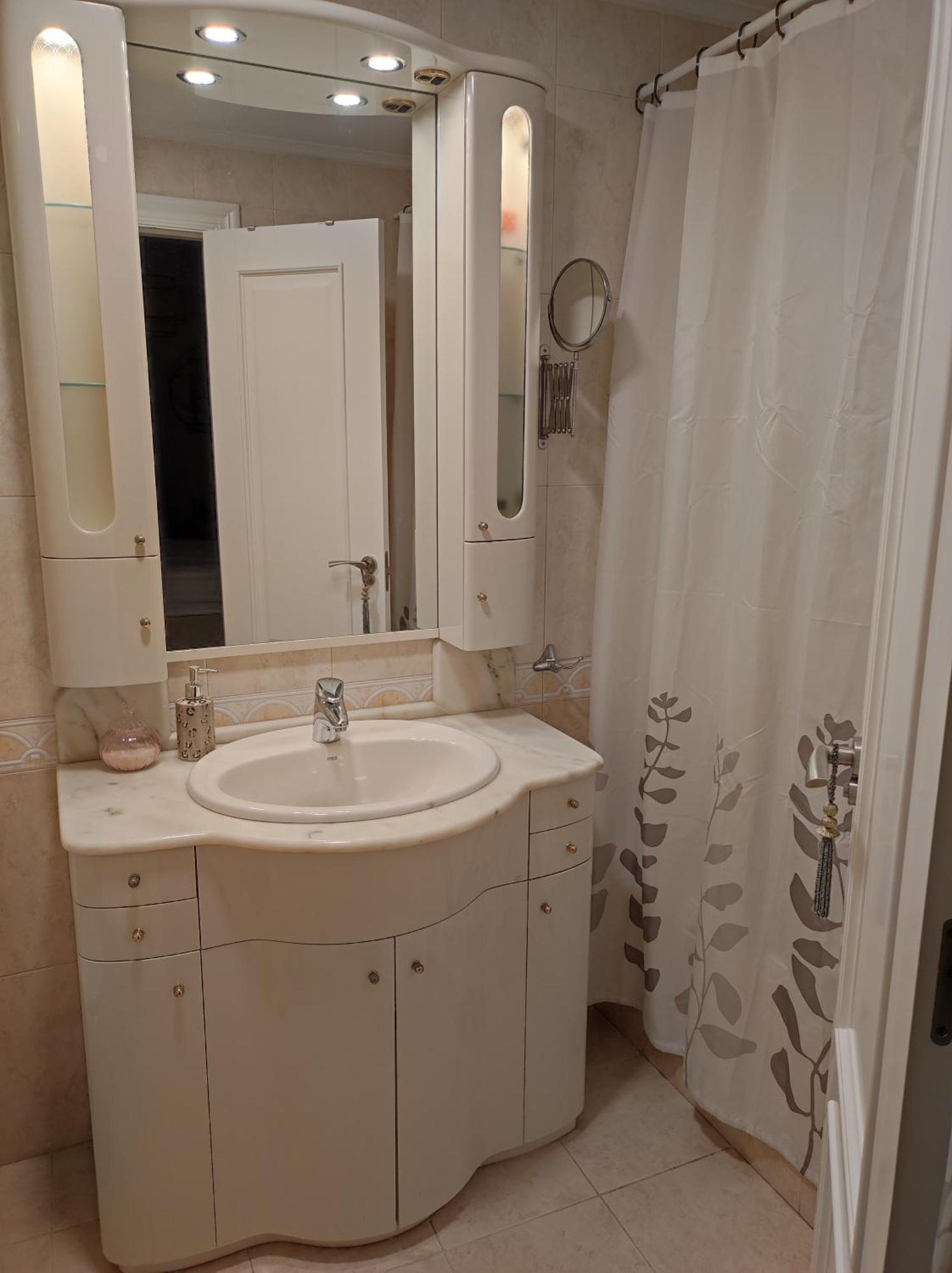 Precioso Piso Con Garaje En El Centro De Castro Urdiales Apartman Kültér fotó
