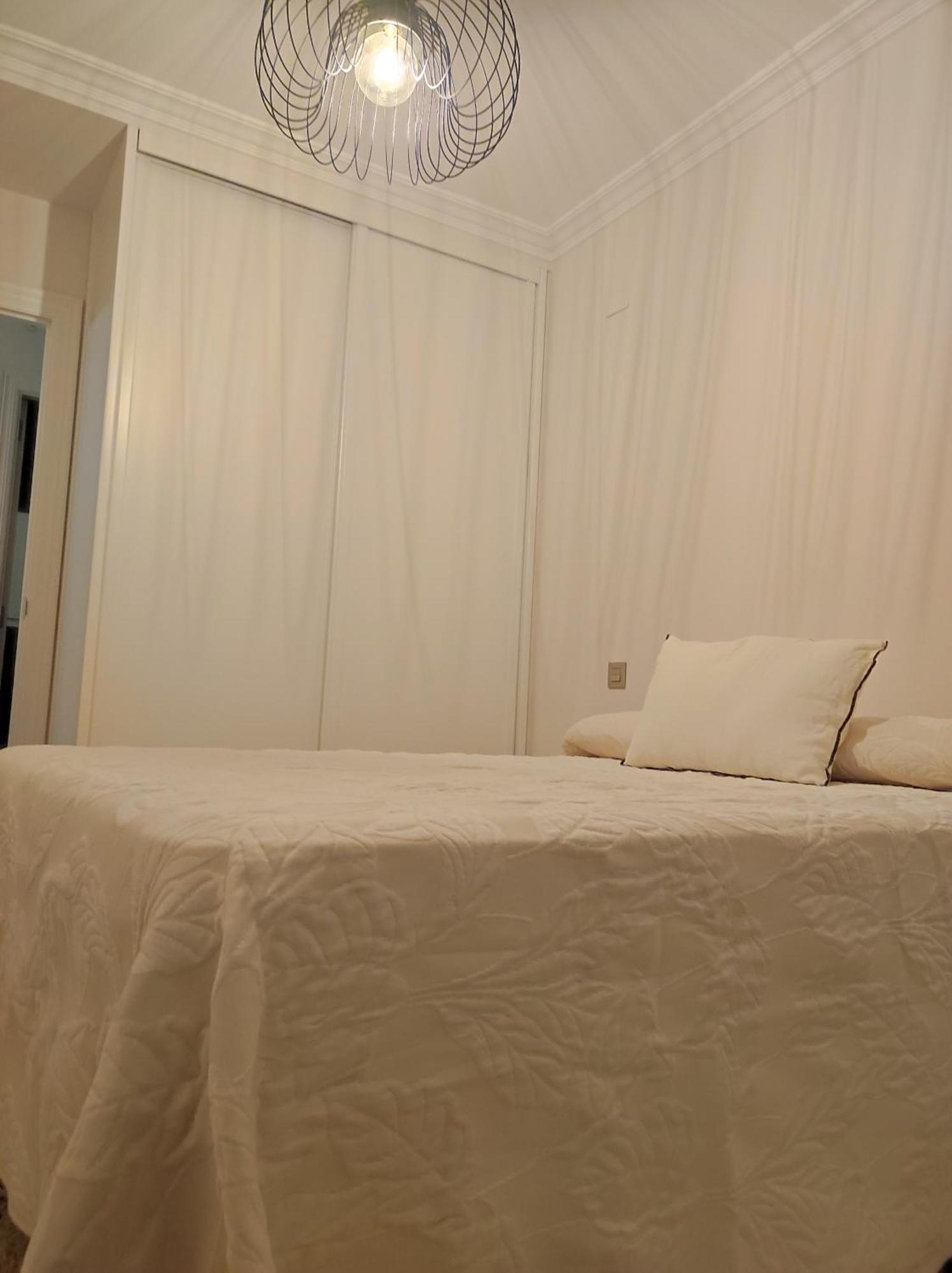 Precioso Piso Con Garaje En El Centro De Castro Urdiales Apartman Kültér fotó